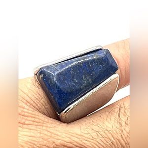 Vintage ring in stainless steel with blue lapis stone